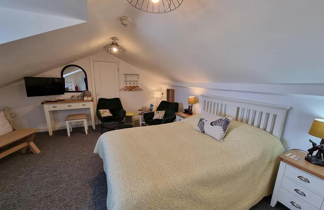 Glan Y Mor Hotel (Adults Only)-1