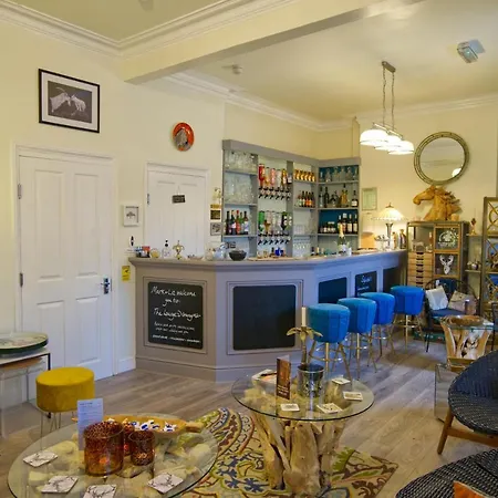 Glan Y Mor Hotel (Adults Only)-3